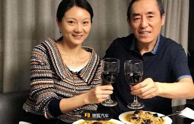 B体育张艺谋与陈婷 20 年婚姻画上句号：女方终放下勇敢追求新生活(图4)